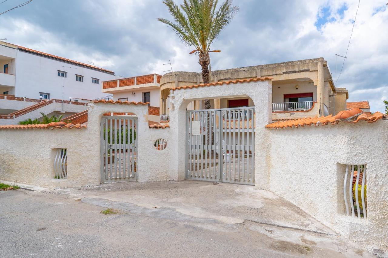 Fortezza Villa Azzurra Agnone Bagni Ngoại thất bức ảnh